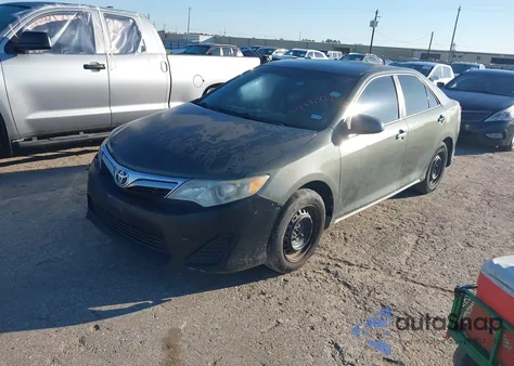 2012 Toyota Camry Le z USA, uszkodzony, nr VIN 4T1BF1FK8CU630203